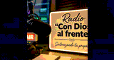 Radio "Con Dios al Frente"